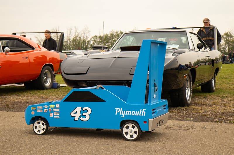 Superbird with a miniature Superbird in front