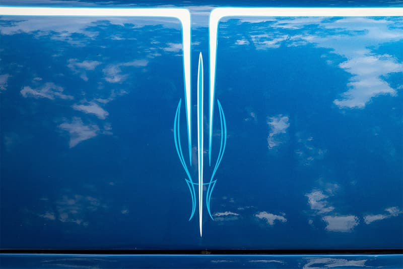 The scallops were integrated into the pinstripe design on the rear tailgate