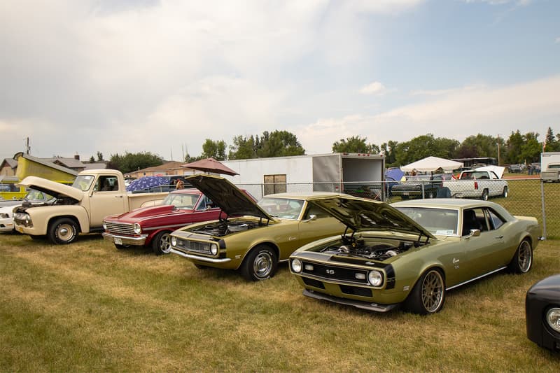 The mentioned pair of Camaro's were parked together as the owners admired each others F-Body cars